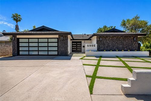 5996 College Ave, San Diego, CA, 92120-3019 | Card Image