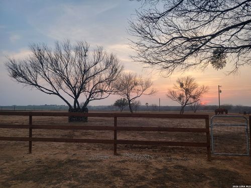 1170 Atascosa County Road 101, Floresville, TX, 78114-4091 | Card Image