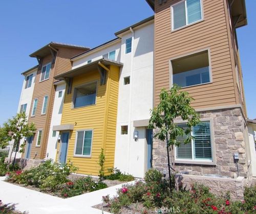 101-1038 Savi Dr, Corona, CA, 92877 | Card Image