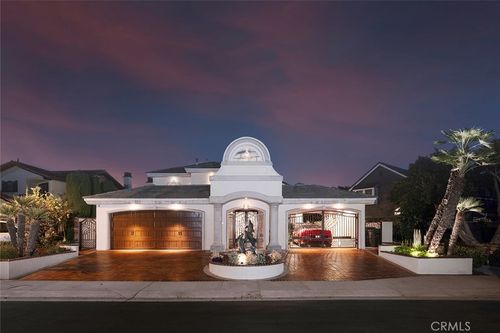 17022 Marinabay Dr, Huntington Beach, CA, 92649-2918 | Card Image