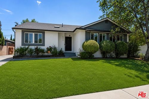 6212 Tunney Ave, Reseda, CA, 91335 | Card Image