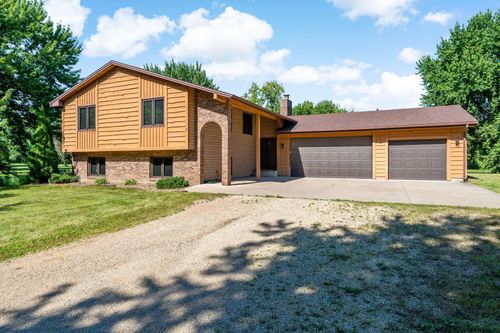 9101 Shannon Ln, Corcoran, MN, 55340-9588 | Card Image