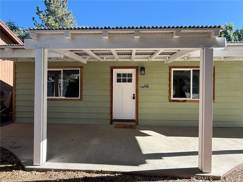 6513 Lowry Ln, Frazier Park, CA, 93225-9435 | Card Image