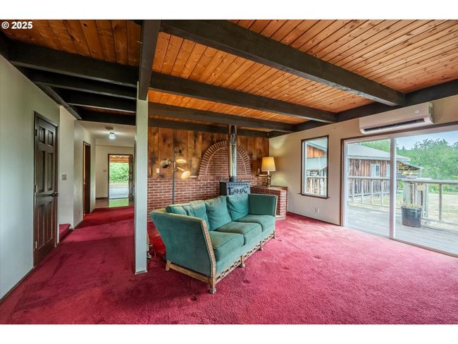 Living Room | Image 5