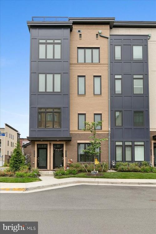 23547 Neersville Corner Ter, ASHBURN, VA, 20148-6318 | Card Image