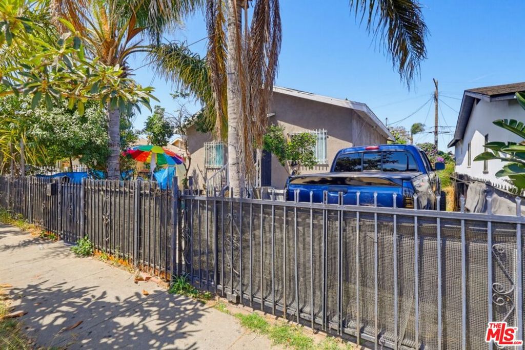 Residential in Los Angeles 3