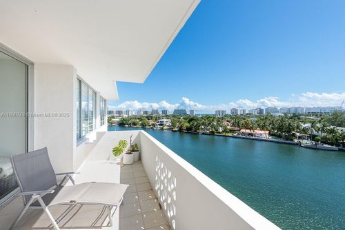 apt-701-9101 E Bay Harbor Dr, Bay Harbor Islands, FL, 33154-2729 | Card Image