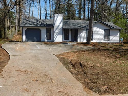 5676 Marbut Rd, Lithonia, GA, 30058-5452 | Card Image