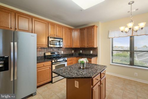 apt-314-8425 Peace Lily Ct, LORTON, VA, 22079-5707 | Card Image