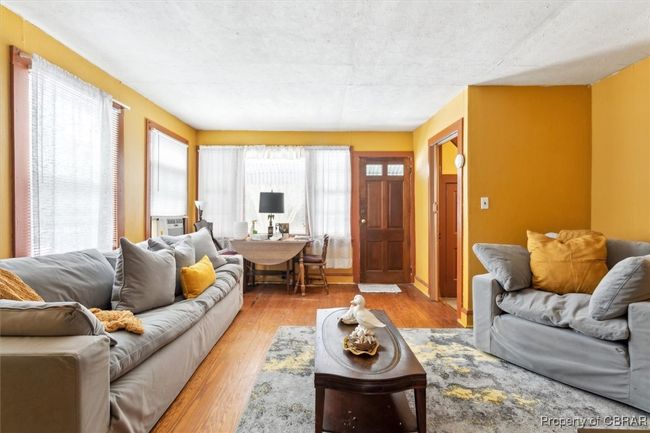 6470 T C Walker Rd, House other with 3 bedrooms, 1 bathrooms and null parking in Gloucester VA | Image 4