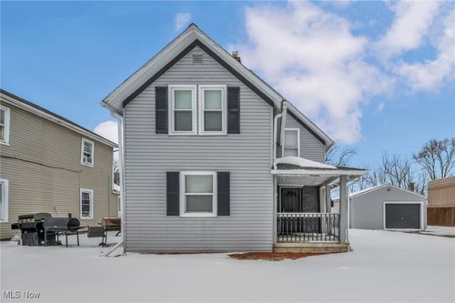 1140 W 5th St, Lorain, OH, 44052-1412 | Card Image