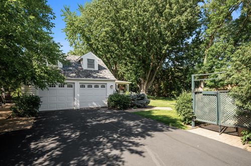 2935 Everest Ln N, Plymouth, MN, 55447-1718 | Card Image