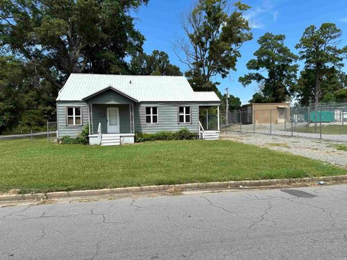 2015 W 26th Street, Pine Bluff, AR, 71603 | Card Image