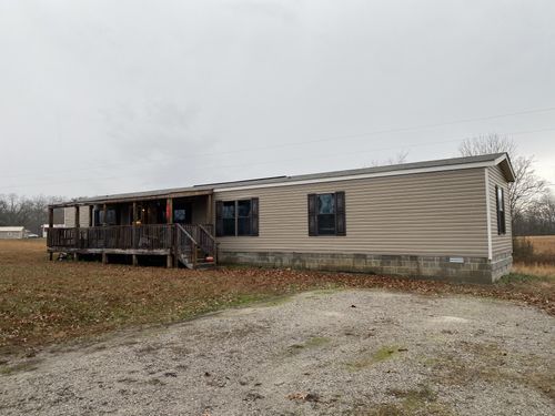 75 Concord Rd, McMinnville, TN, 37110-4421 | Card Image