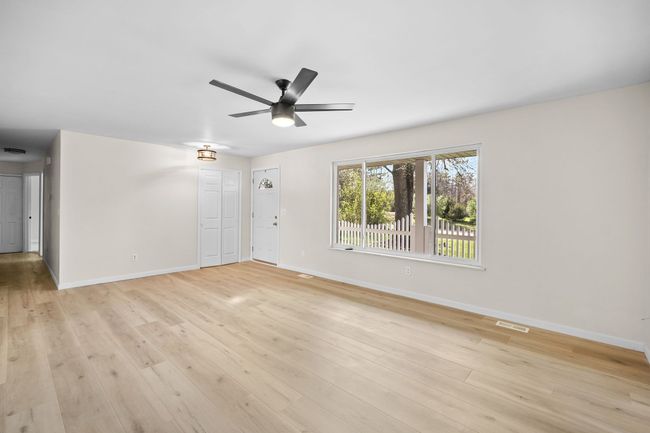 8898 Bishop Rd, House other with 3 bedrooms, 3 bathrooms and null parking in Brighton MI | Image 4