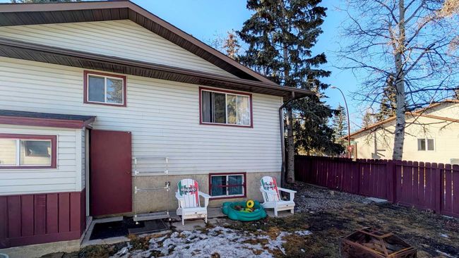 3503 Cedarille Drive Sw, House other with 5 bedrooms, 2 bathrooms and 2 parking in Calgary AB | Image 50