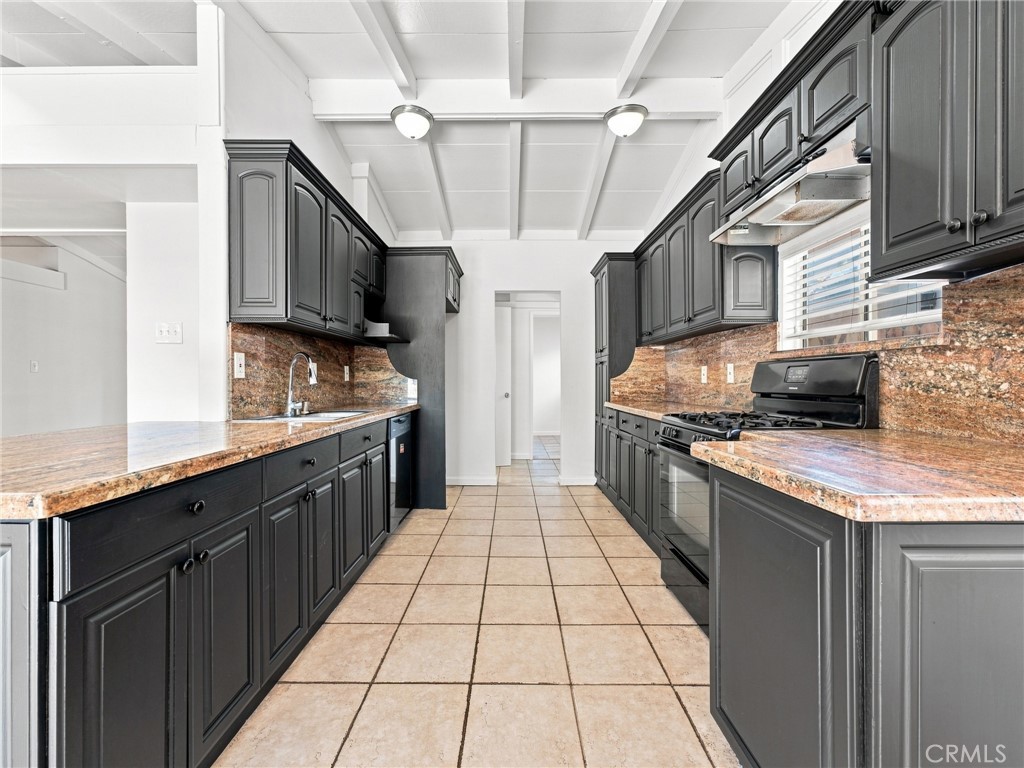 Residential in North Hollywood 2
