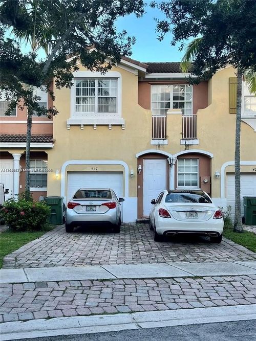 427-427 Ne 21st Ter, Homestead, FL, 33033-6031 | Card Image