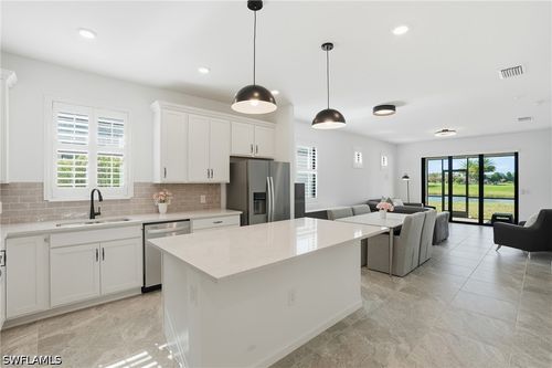 1645 Serena Ave, NAPLES, FL, 34120-5725 | Card Image