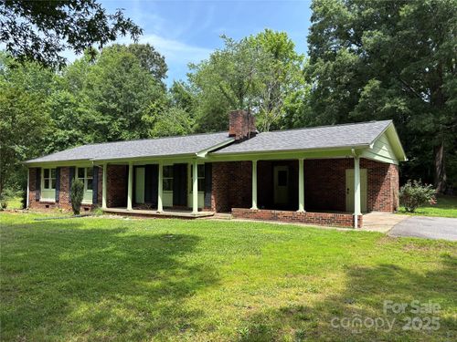 5200 E Us 70 Hwy, Catawba, NC, 28609-8126 | Card Image