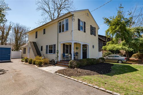 54 Westfield Dr, Centerport, NY, 11721-1545 | Card Image