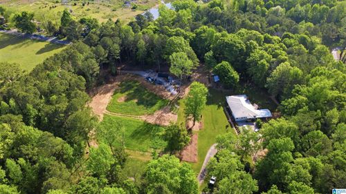 7061 Mountain View Ln, LEEDS, AL, 35094-5702 | Card Image