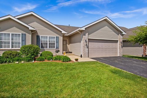 411 Anjali Ct, Sycamore, IL, 60178-9005 | Card Image
