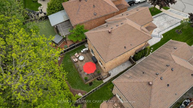 383 Hewitt Cir, House other with 3 bedrooms, 3 bathrooms and 4 parking in Newmarket ON | Image 38