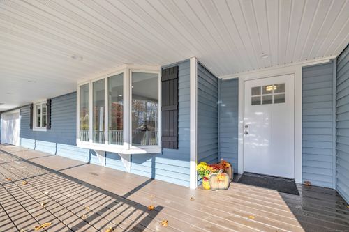 159 Tom Swamp Rd, Hamden, CT, 06518-1110 | Card Image