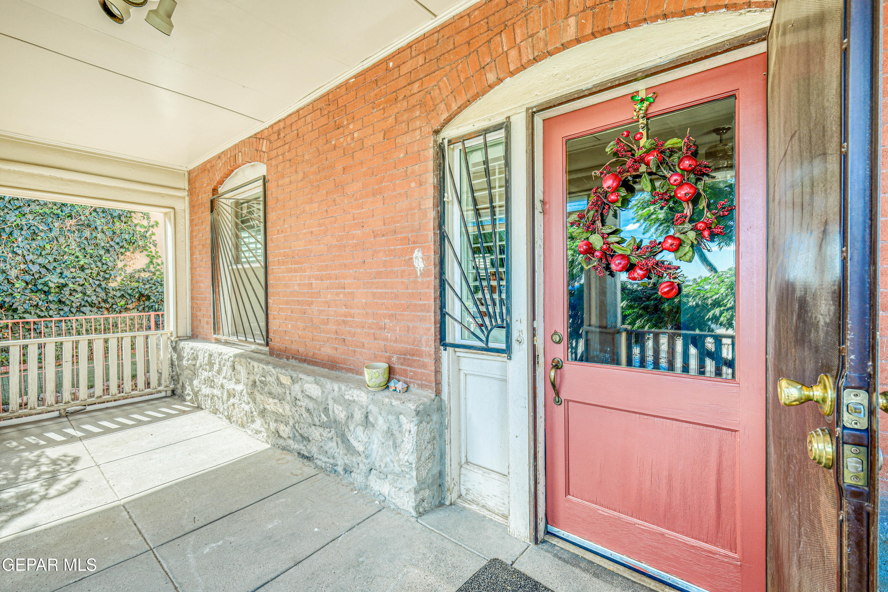 Residential Lease in El Paso 5