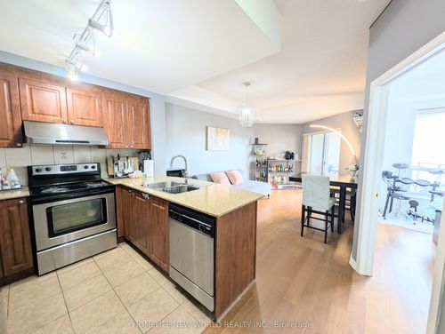 601-8 Maison Parc Court, Vaughan, ON, L4J9K5 | Card Image