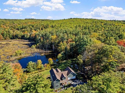 667 Borough Rd, Pembroke, NH, 03275-3809 | Card Image