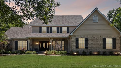 3528 E 102nd Pl, Tulsa, OK, 74137-5726 | Card Image