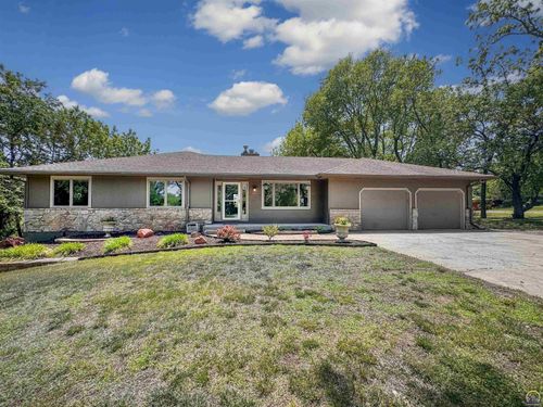 6301 Se Croco Rd, Berryton, KS, 66409-9556 | Card Image