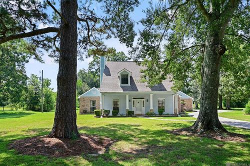 13616 Denham Rd, Baton Rouge, LA, 70818-1301 | Card Image