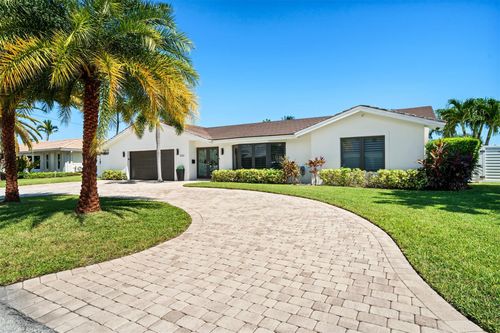 4000 Ne 24th Ave, Lighthouse Point, FL, 33064-8026 | Card Image