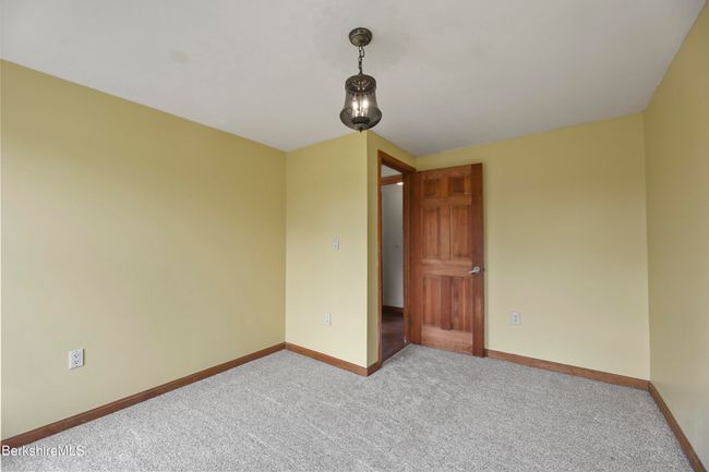 2 Faucett Ln, House other with 3 bedrooms, 3 bathrooms and null parking in Pittsfield MA | Image 31