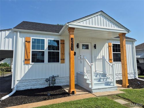 2613 E 27th St, Granite City, IL, 62040-4919 | Card Image