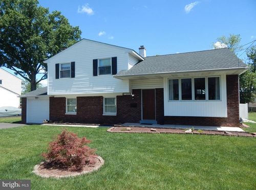 1443 Hampton Ln, WARMINSTER, PA, 18974-3625 | Card Image