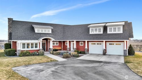 5303 Road Road 7.3 Ne, Moses Lake, WA, 98837-3513 | Card Image