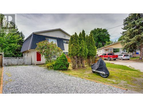 3319 Belaire Dr, Armstrong, BC, V4Y0K1 | Card Image