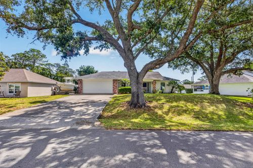 2225 Vista Palm Dr, Edgewater, FL, 32141-4313 | Card Image