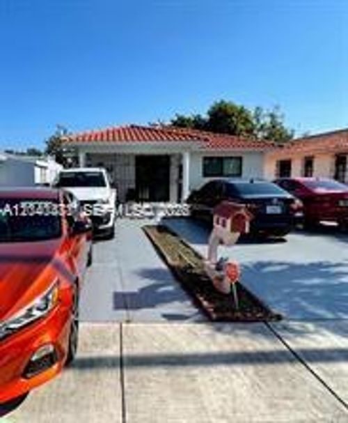 a-547 E 15th St, Hialeah, FL, 33010-3227 | Card Image