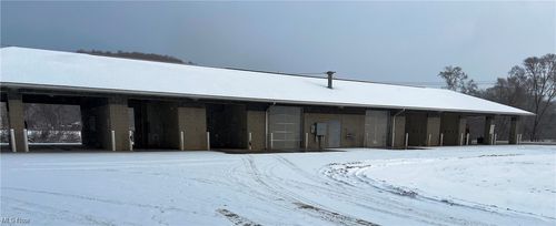 5367 E State Rd, Newcomerstown, OH, 43832-9097 | Card Image