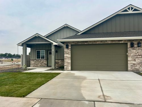 995 N 15th St, Payette, ID, 83661 | Card Image