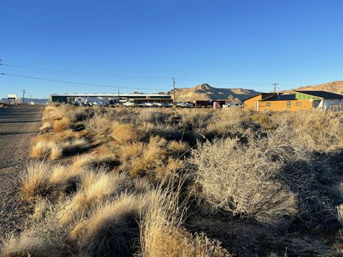 1020 S Independence, Big Water, UT, 84741-7720 | Card Image