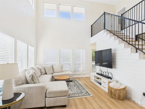 apt-a-5306 Beacon Dr, Austin, TX, 78734-1463 | Card Image