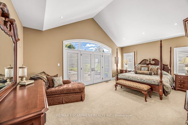 5029 Cedar Springs Crt, House other with 3 bedrooms, 3 bathrooms and 12 parking in Burlington ON | Image 26