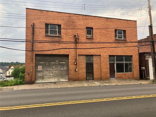 842 Island Ave, McKees Rocks, PA, 15136 | Card Image
