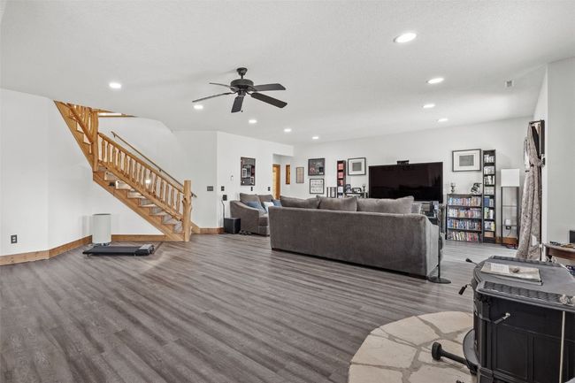 1321 Hickory Hollow Rd Ne, House other with 4 bedrooms, 3 bathrooms and null parking in Solon IA | Image 25